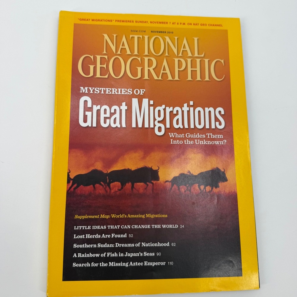 National Geographic November 2010 Great Migrations Animals Map Magazine Issue